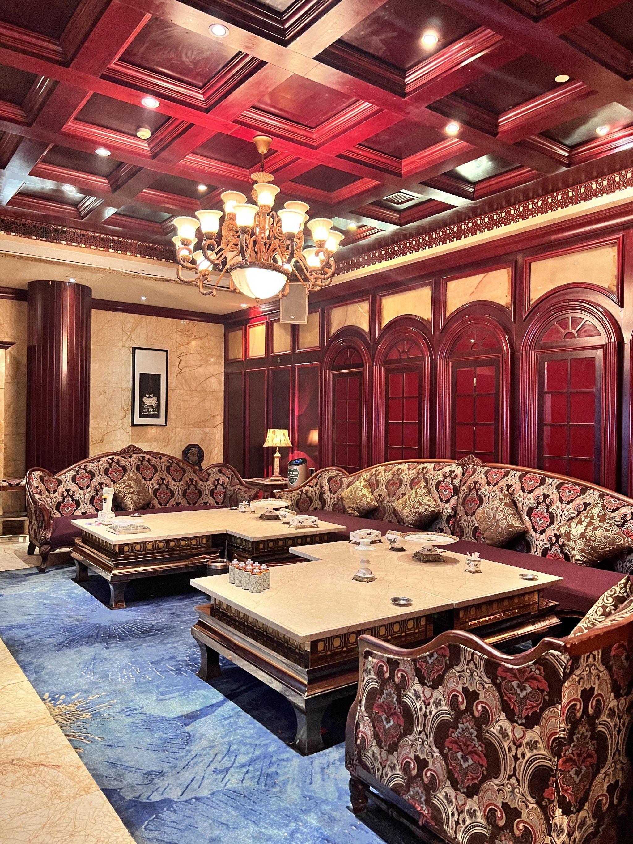 南昌商务ktv：商务ktv组局攻略-东湖区ktv预订